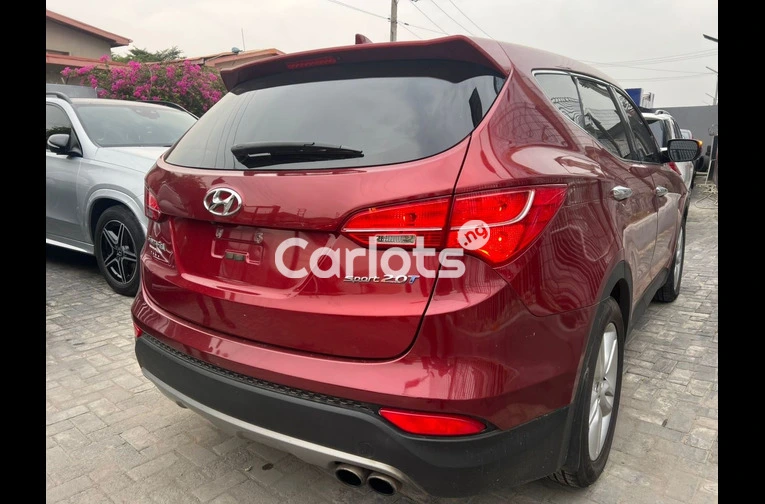 Hyundai Santa Fe Sport 2.0T Limited - 6/7