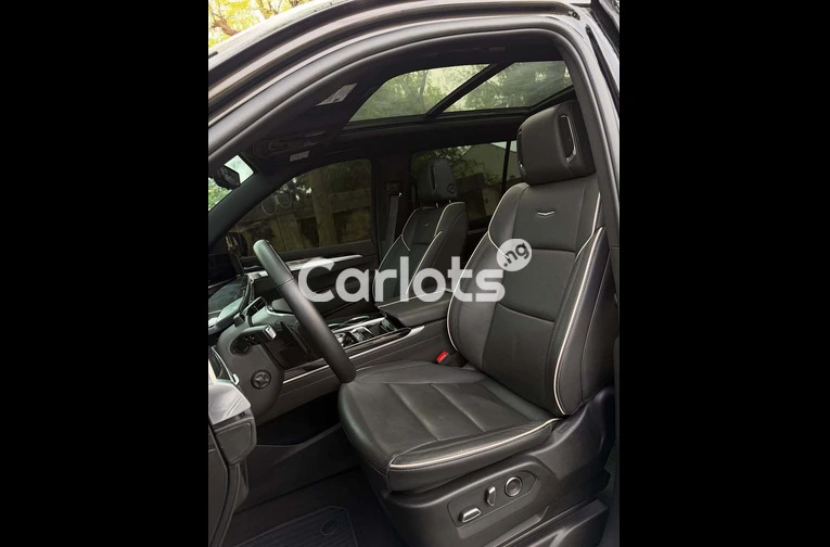 2025 Cadillac Escalade 600 FOREIGN USED - 6/7