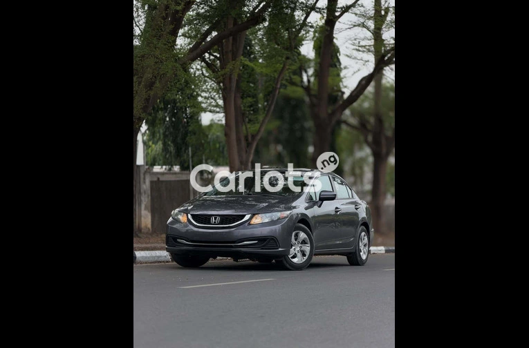 HONDA CIVIC 2015 - 1/7