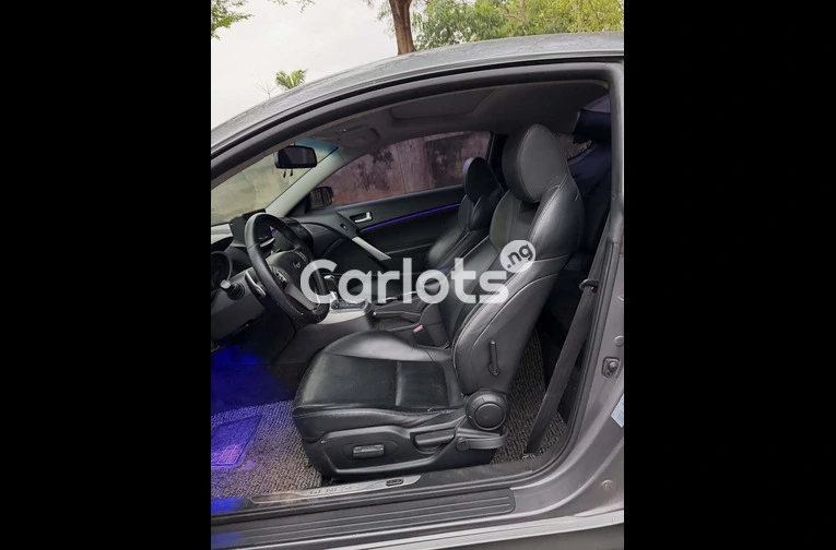 2010 HYUNDAI GENESIS FOREIGN USED - 6/7