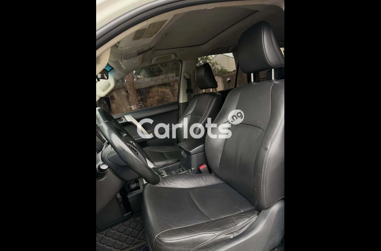 2018 TOYOTA LAND CRUISER PRADO VX - 6/7