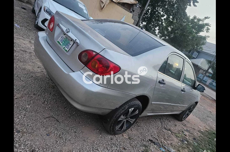 Belgium Grade Toyota Corolla 2004 - 3/4