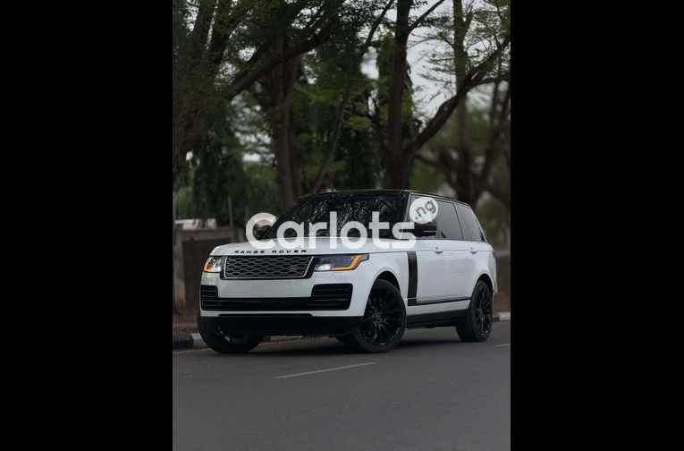 RANGE ROVER VOGUE SUPERCHARGED 2015