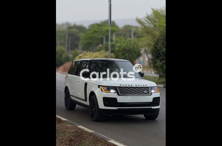 RANGE ROVER VOGUE SUPERCHARGED 2015 - 3/7