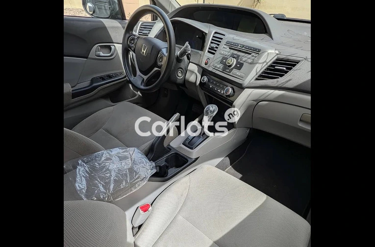 Clean direct Honda Accord 2012 - 2/7