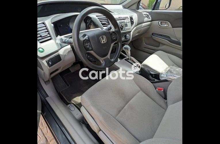 Clean direct Honda Accord 2012 - 6/7