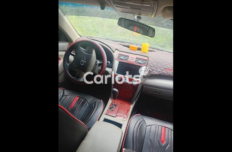 2009 Toyota camry muscle - 4/5