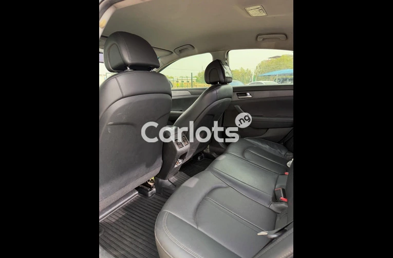 Foreign Used 2016 Hyundai Sonata - 3/7