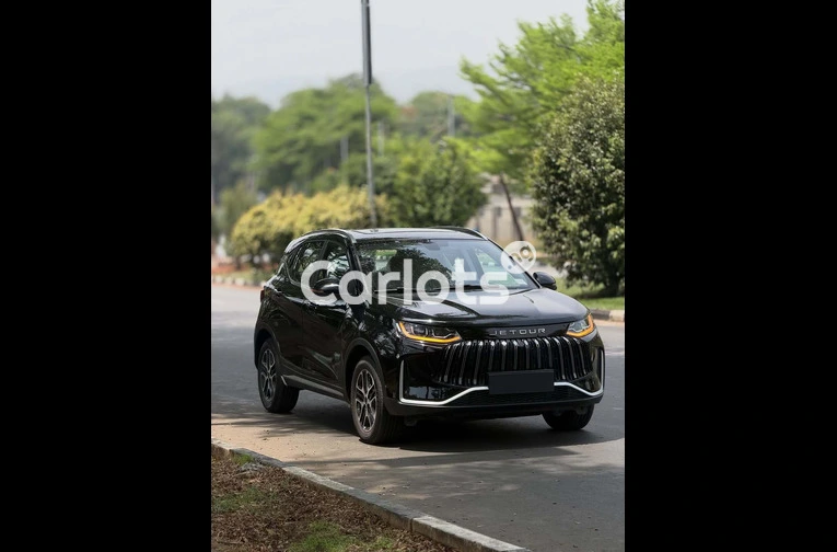 2025 JETOUR X50 - 3/7