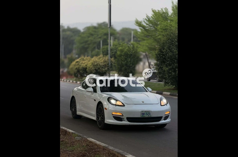 2012 PORSCHE PANAMERA - 3/7