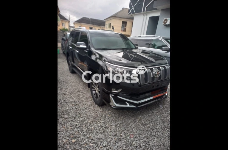 PREMIUM DIRECT 2019 TOYOTA LAND-CRUISER PRADO - 6/7