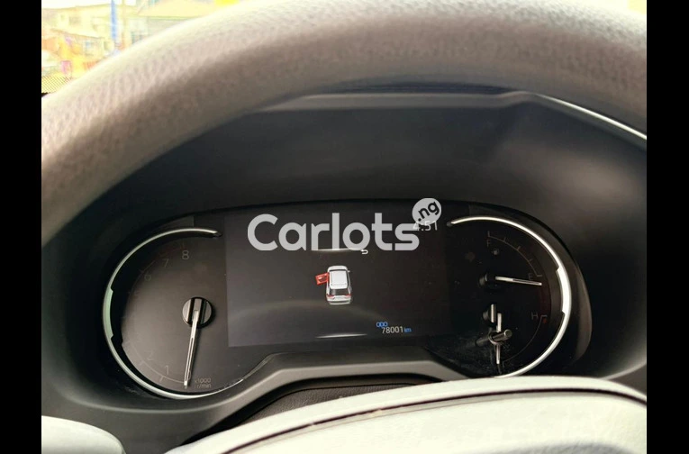 2024 Toyota Rav 4 LE AWD - 4/7