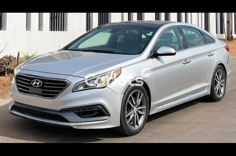 2015 HYUNDAI SONATA SPORT 2.0T FULL OPTION