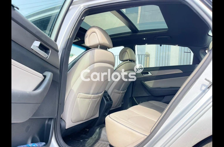 2015 HYUNDAI SONATA SPORT 2.0T FULL OPTION - 5/6