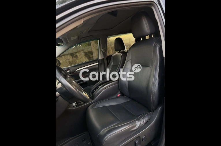 2015 Toyota Highlander XLE Foreign Used - 6/7