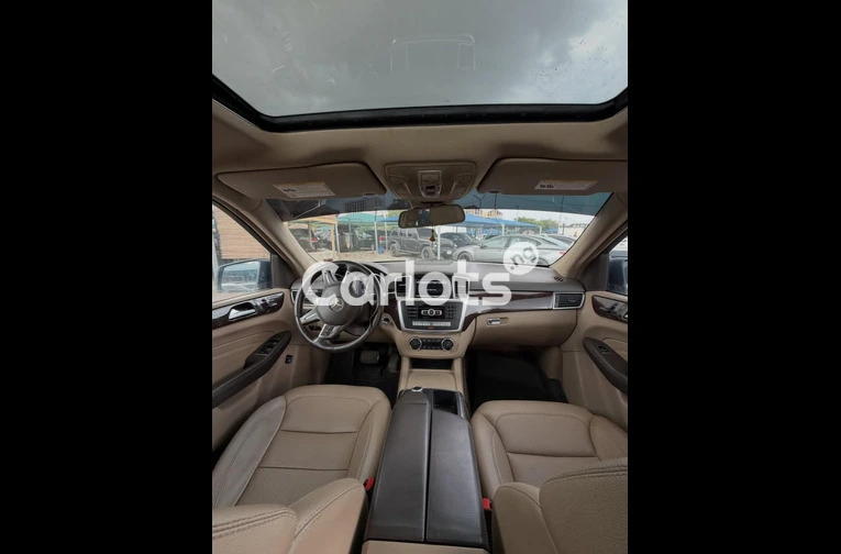 Clean 2014 Mercedes Benz ML350 - 6/7