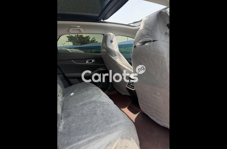 BRAND NEW 2023 Changan UNI-K - 4/7