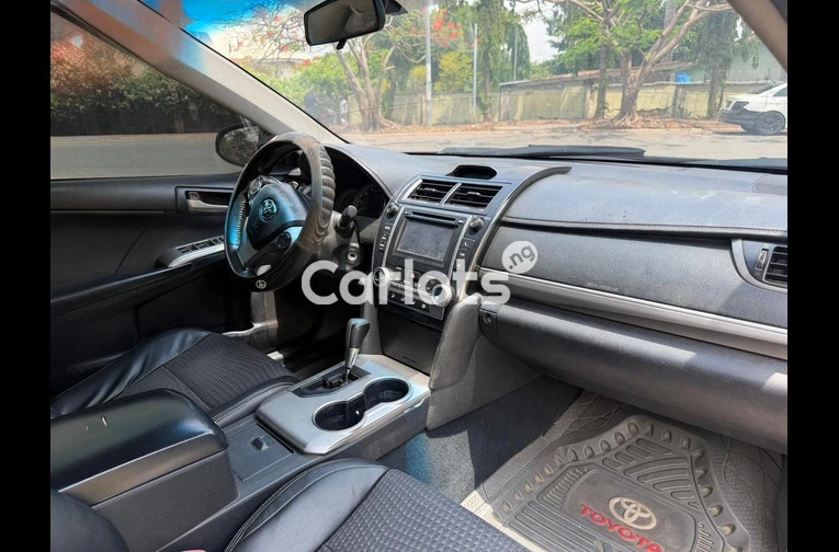 Nigerian used Toyota Camry 2013 model with custom duty - 2/7