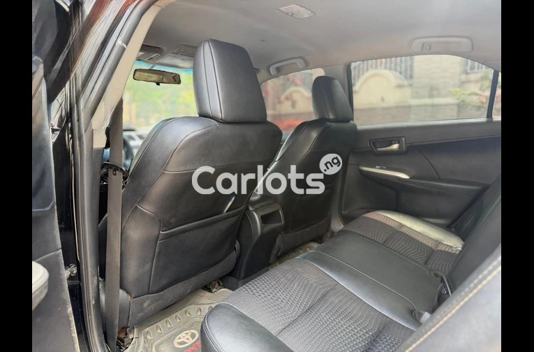 Nigerian used Toyota Camry 2013 model with custom duty - 4/7