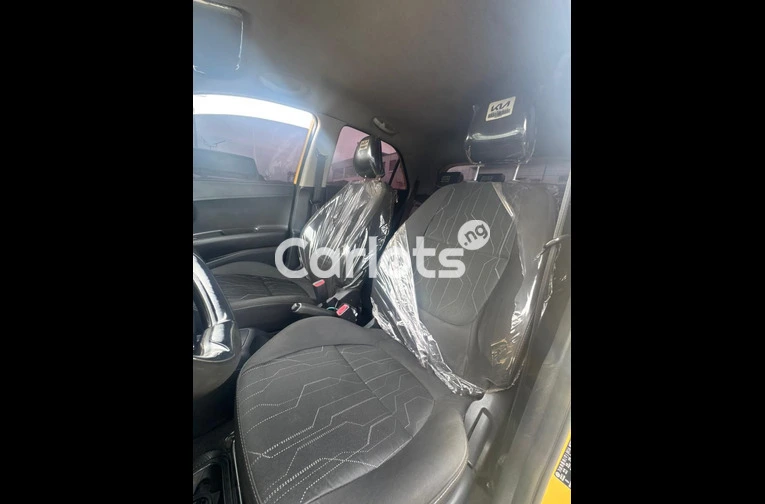 2013 KIA PICANTO - 3/7