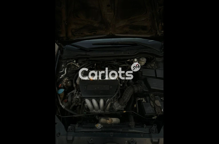 Honda Accord 2007 - 2/7