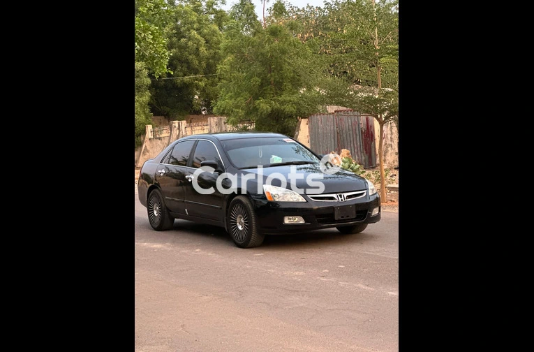 Honda Accord 2007 - 5/7