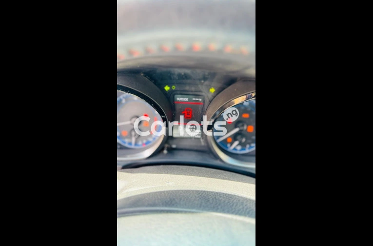 TOYOTA COROLLA S 2016 - 6/7