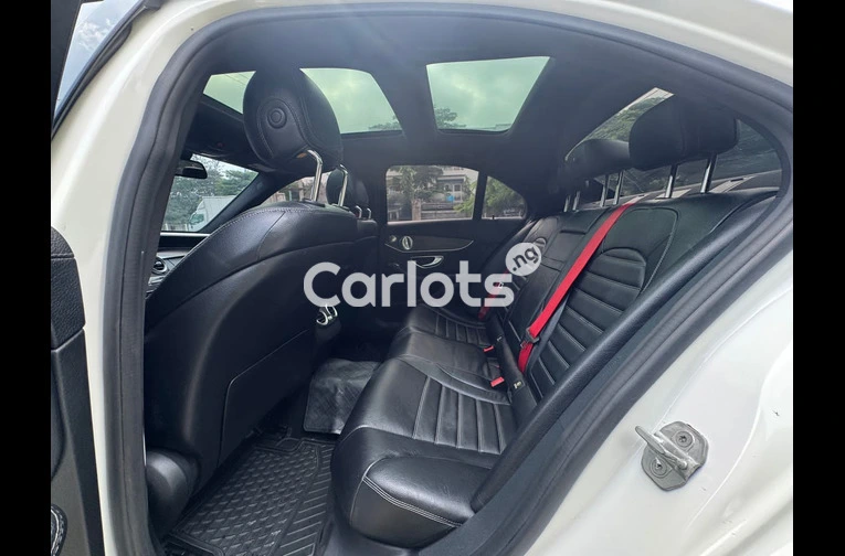 MERCEDES BENZ C450 - 4/7