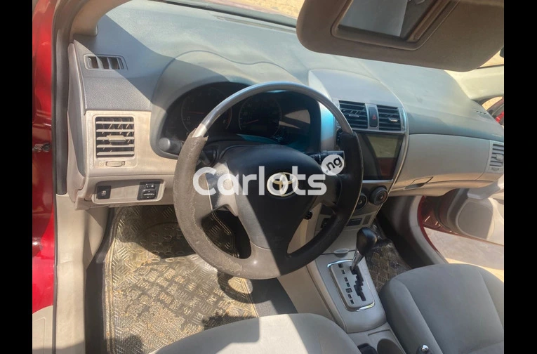 Unregistered 2012 Toyota Corolla - 2/5