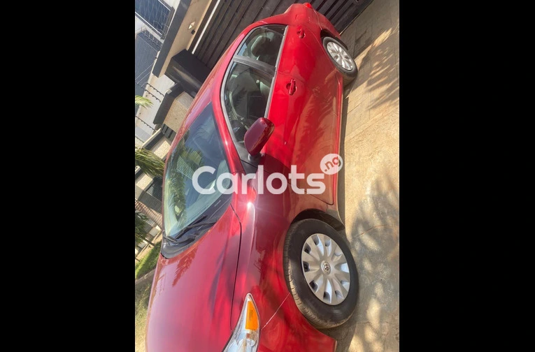 Unregistered 2012 Toyota Corolla - 3/5