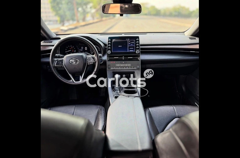 FOREIGN USED 2021 TOYOTA AVALON XLE - 5/7