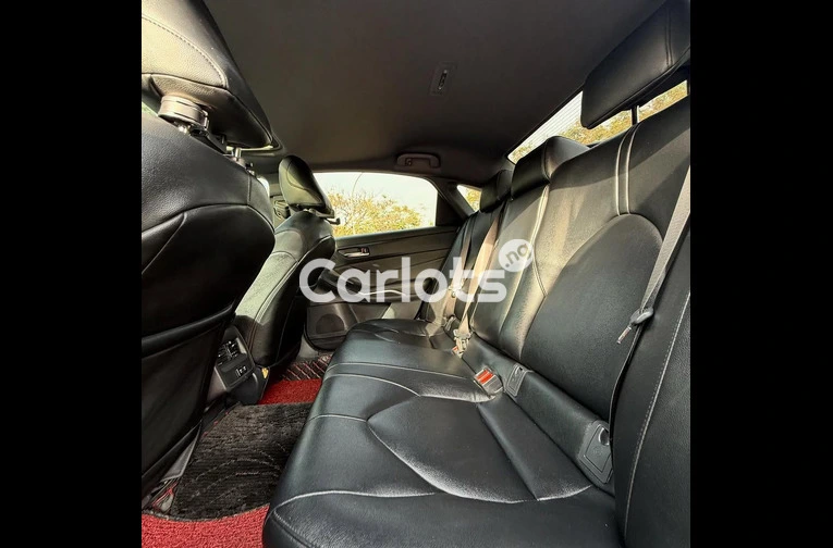 FOREIGN USED 2021 TOYOTA AVALON XLE - 6/7