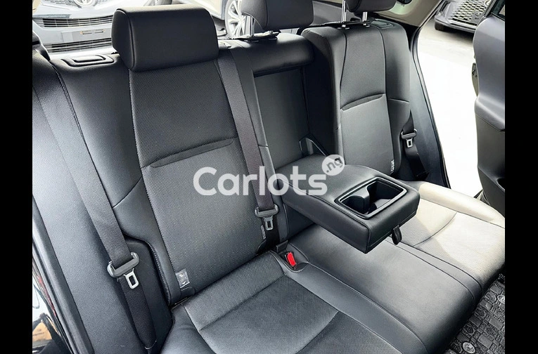 2024 Toyota Venza Foreign used Accident - 4/7