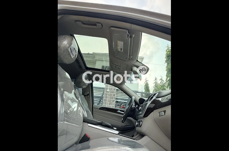 MERCEDES BENZ ML350 2014 - 2/7