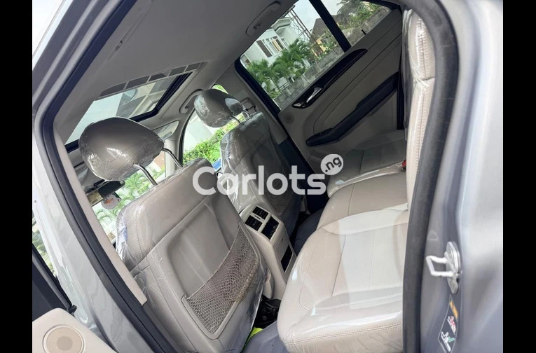 MERCEDES BENZ ML350 2014 - 5/7