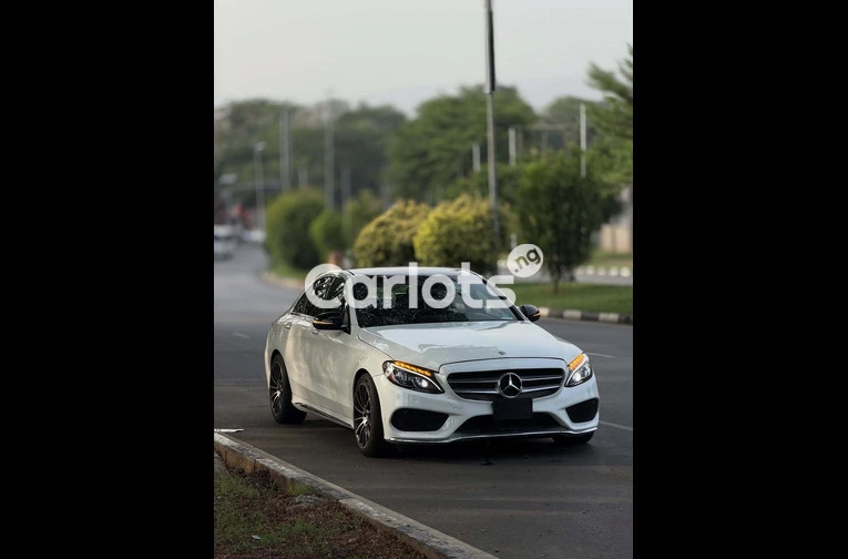2016 Mercedes-Benz C350 - 3/7