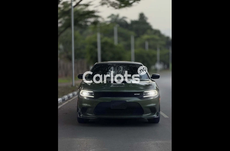 2024 Dodge Charger Daytona - 2/7