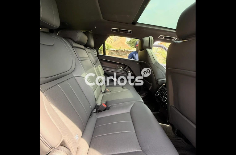 FOREIGN USED 2025 RANGE ROVER SPORT - 5/7