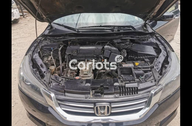 Honda Accord 2015 - 1/5