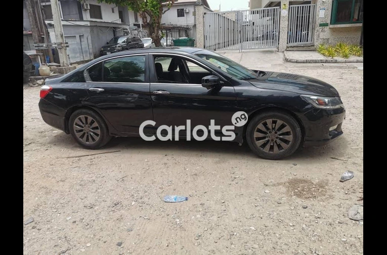 Honda Accord 2015 - 4/5