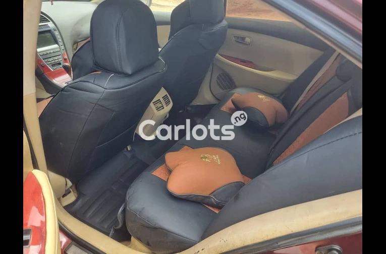 2008 LEXUS ES350 - 3/7