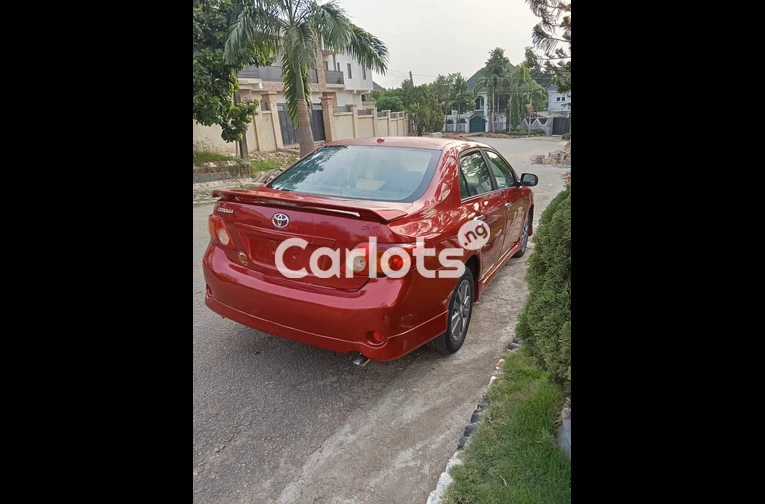 2010 TOYOTA COROLLA S - 5/7