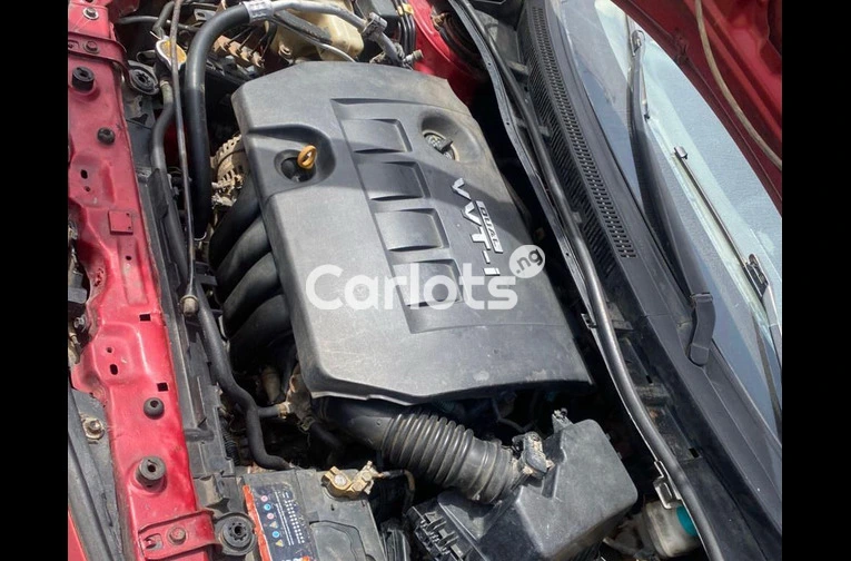 2010 TOYOTA COROLLA S - 7/7