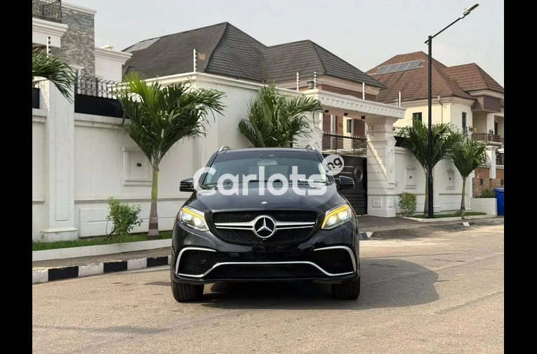 REGISTERED 2016 MERCEDES-BENZ GLE350