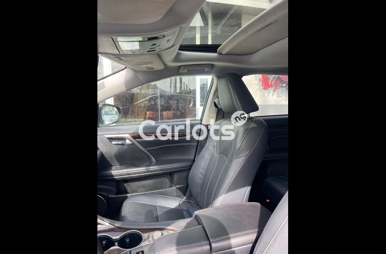 Direct 2019 Lexus RX350 Foreign used - 4/7