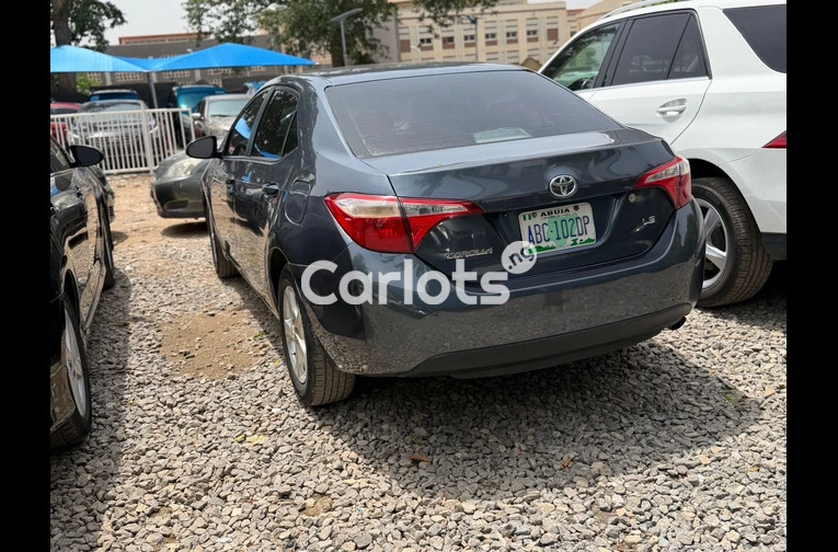 Clean Nigerian used Toyota Corolla 2014 model