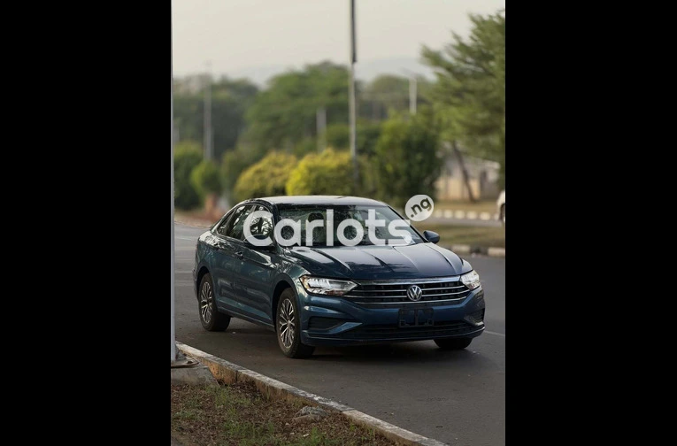 2019 VOLKSWAGEN JETTA - 3/7