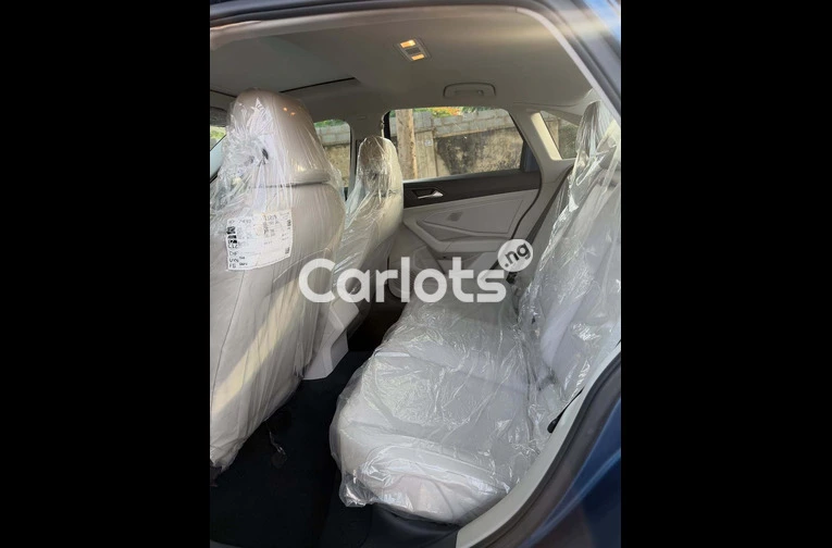 2019 VOLKSWAGEN JETTA - 6/7