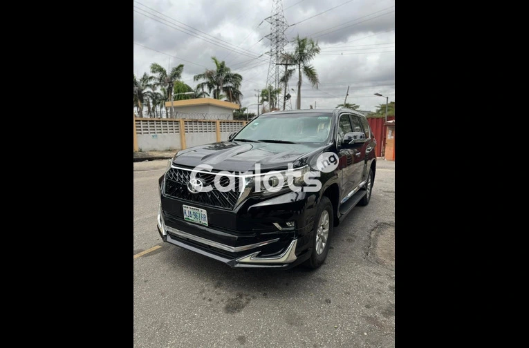 PREMIUM DIRECT 2015 TOYOTA LANDCRUISER PRADO V6