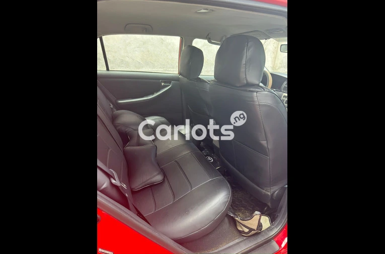 2006 Toyota Corolla Hatchback - 7/7